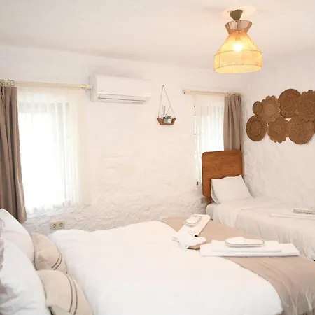 Mahzen (adults Only) Hotell 2*