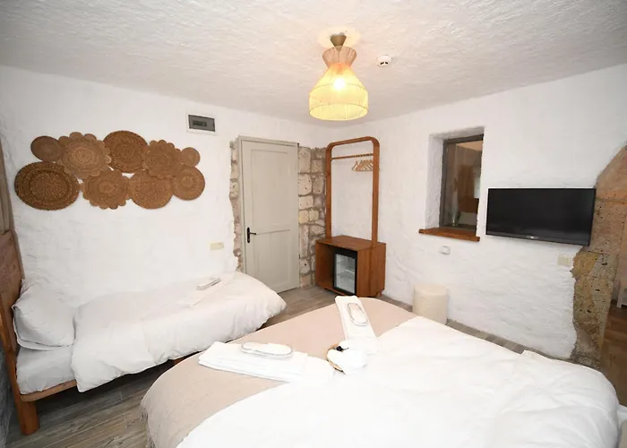 Mahzen (adults Only) Alaçatı