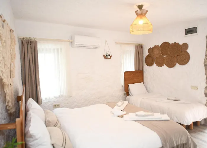 Mahzen (adults Only) Hotel 2*