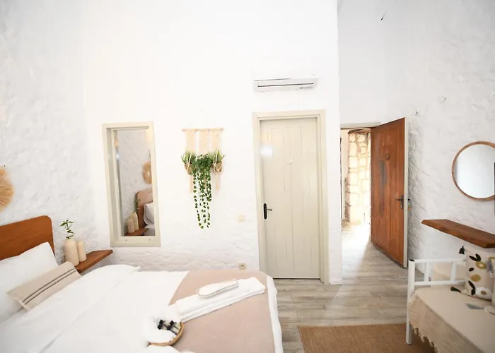 Mahzen (adults Only) 2* Alaçatı