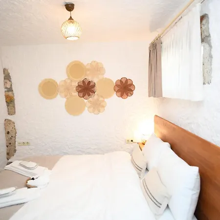 Mahzen (adults Only) Hotel 2*