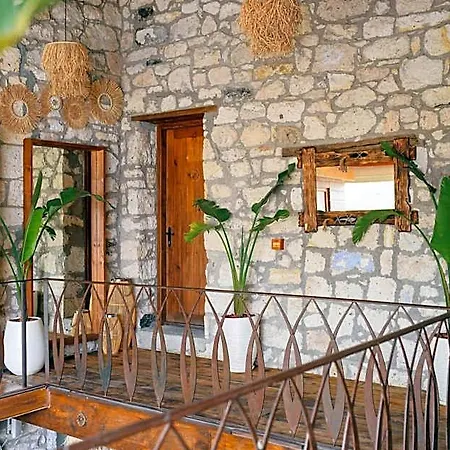 Hotel Mahzen (adults Only) 2*