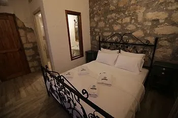 Mahzen (adults Only) 2* Алачати